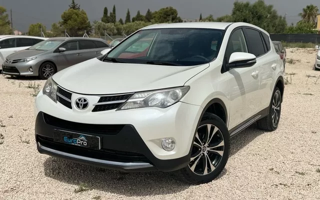 TOYOTA RAV-4 RAV-4 120D Active 4x2