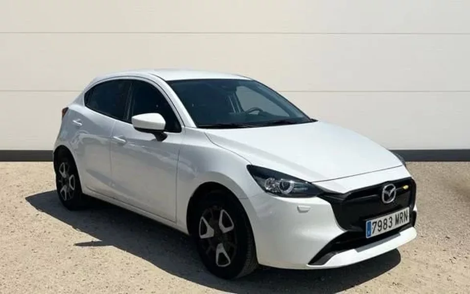 MAZDA Mazda2 1.5 E-SKYACTIV-G CENTER-LINE CONVENIENCE 90 5P