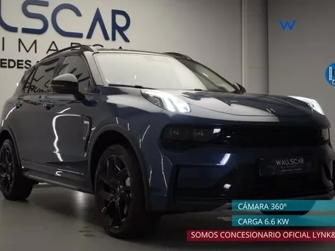 LYNK & CO 01 01 1.5T PHEV