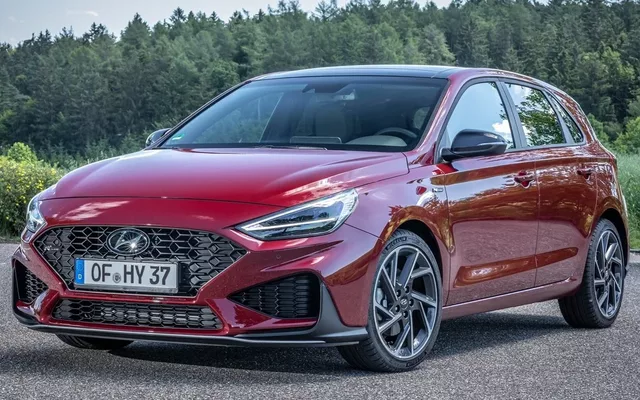 HYUNDAI i30 i30 1.6CRDi Klass LR 116