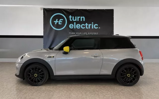 MINI 3 Portas Cooper SE