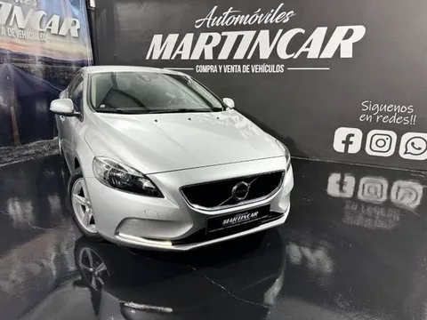 VOLVO V40 V40 D2 Kinetic 120
