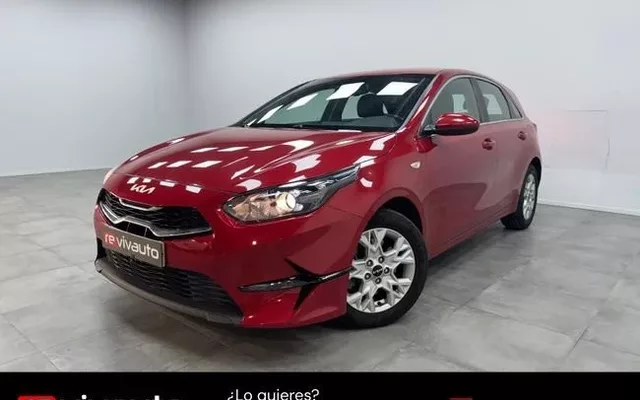KIA Ceed 1.6 MHEV iMT 100kW (136CV) Drive