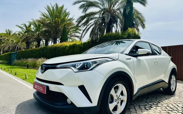 Toyota C-HR 1.8 HSD Comfort+P.Style