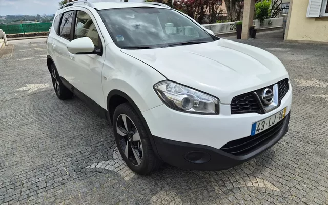 Nissan Qashqai +2 1.5 dCi Tekna Premium 17