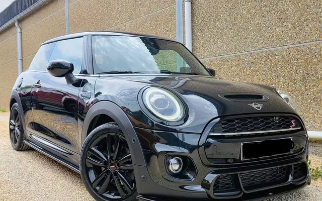 MINI 3 Portas