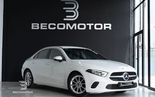 MERCEDES-BENZ Clase A Sedán A 180 d