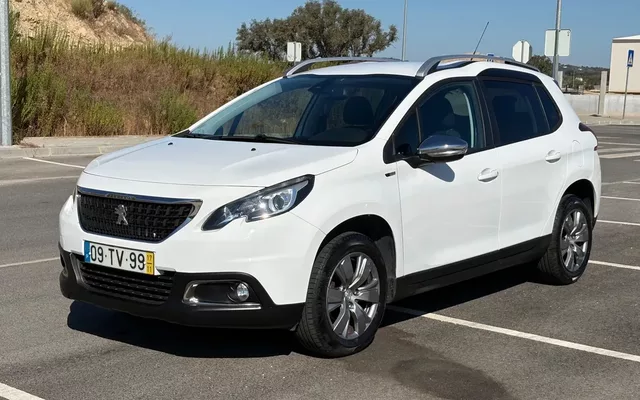 Peugeot 2008 1.2 PureTech Style