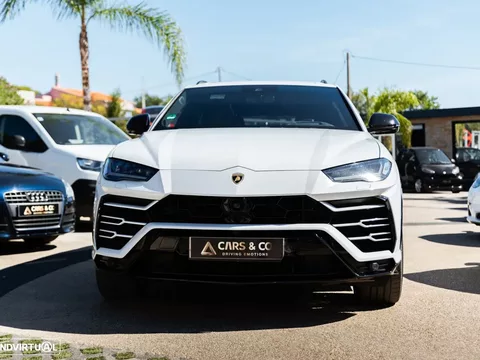 Lamborghini Urus 4.0 V8