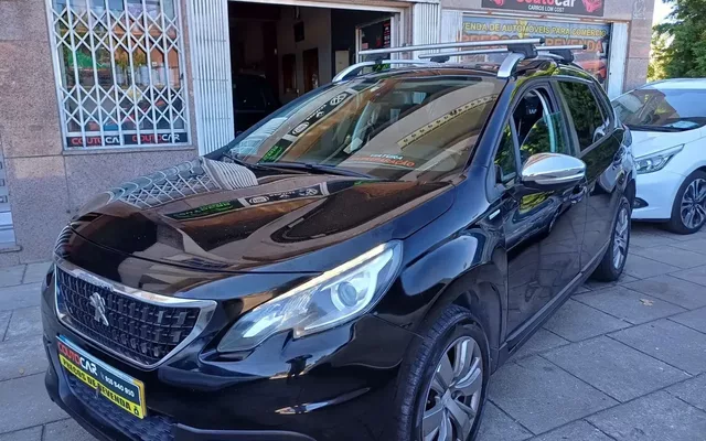 Peugeot 2008 1.2 PureTech Style