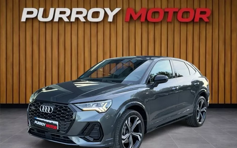 AUDI Q3 Q3 40 TDI Black line quattro S tronic 147kW