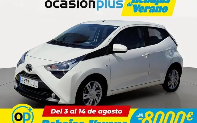 TOYOTA Aygo Aygo 1.0 VVT-i x-play x-shift