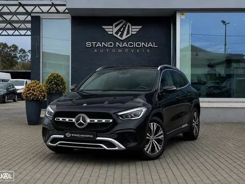Mercedes-Benz GLA 200 Progressive