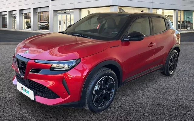 Alfa Romeo Junior 54 kWh Sport Speciale