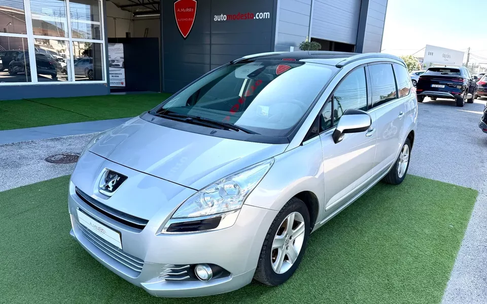 Peugeot 5008 HDI 150 Allure