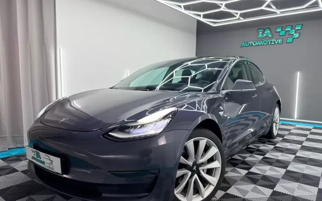 Tesla Model 3 Standard RWD Plus