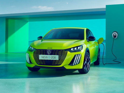 Peugeot e-208 51 kWh Style