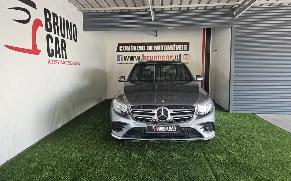 Mercedes-Benz GLC 300 e 4Matic 9G-TRONIC AMG Line