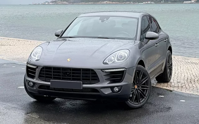 Porsche Macan S