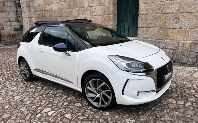 DS DS3 PureTech 110 Start & Stop So Paris