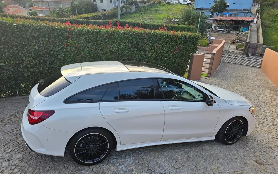 Mercedes-Benz CLA 180