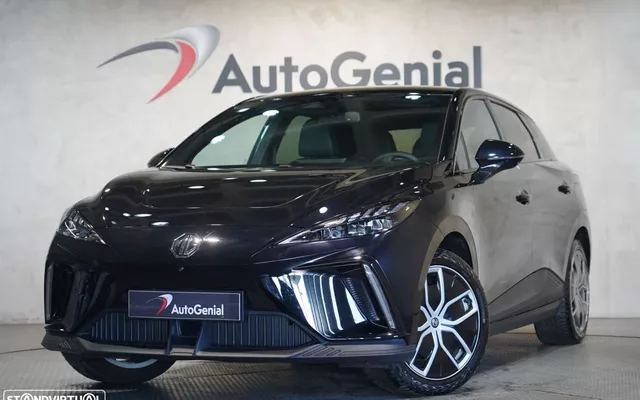 MG MG4 64 kWh Luxury