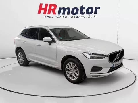 VOLVO XC60 XC60 B4 Momentum Pro FWD Aut.