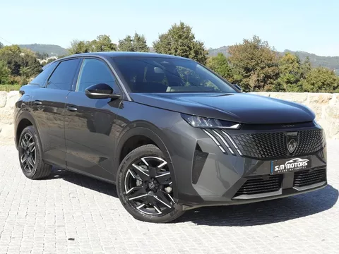 Peugeot 3008 1.2 Hybrid Allure e-DCS6