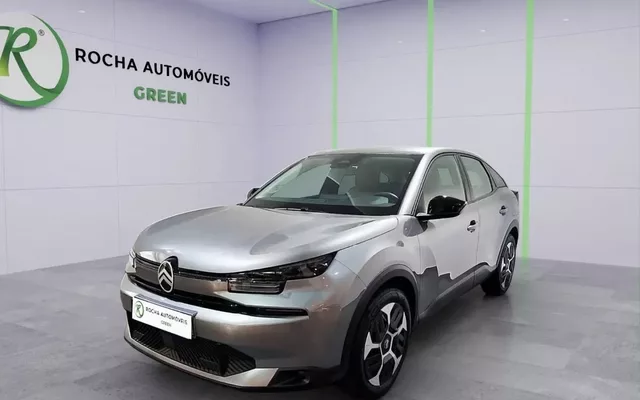 Citroën e-C4 X