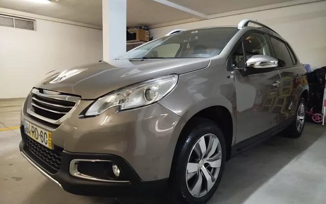 Peugeot 2008 1.2 PureTech Style
