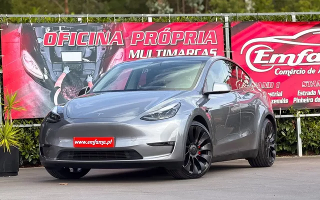 Tesla Model Y Performance Tração Integral