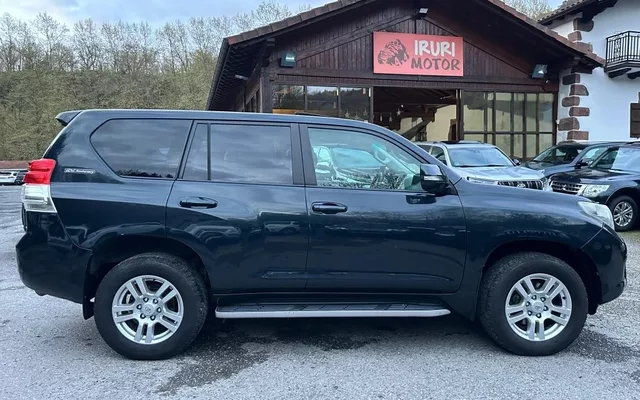 TOYOTA Land Cruiser Land Cruiser D-4D Limited Aut.