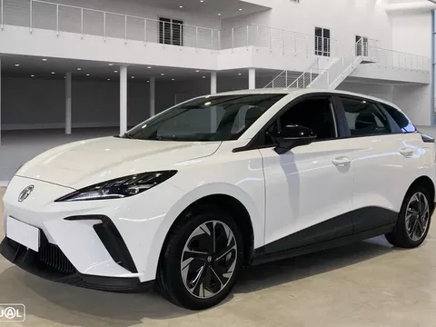 MG MG4 64 kWh Comfort