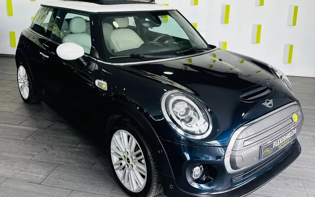 MINI 3 Portas Cooper SE