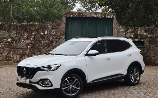 MG EHS 1.5T-GDI Luxury