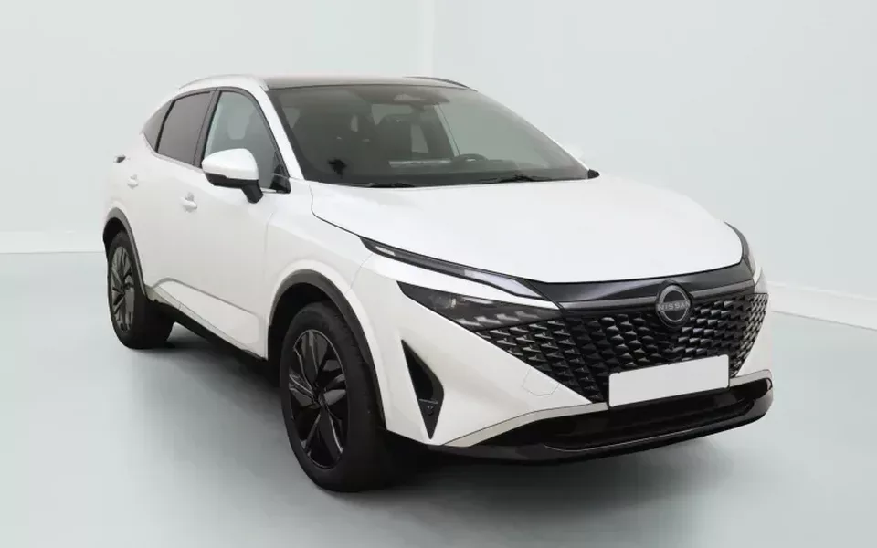 Nissan QASHQAI Tekna 1,3 158 hp CVT 2WD Zéro km immatriculé