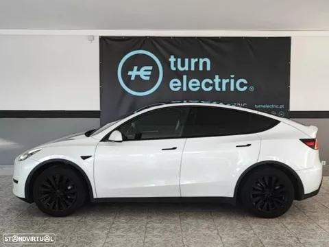Tesla Model Y Long Range Dual Motor AWD