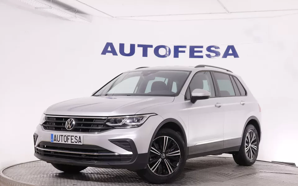 Volkswagen Tiguan 2.0 TDI LIFE 150CV 5P # IVA DEDUCIBLE, NAVY, PARKTRONIC