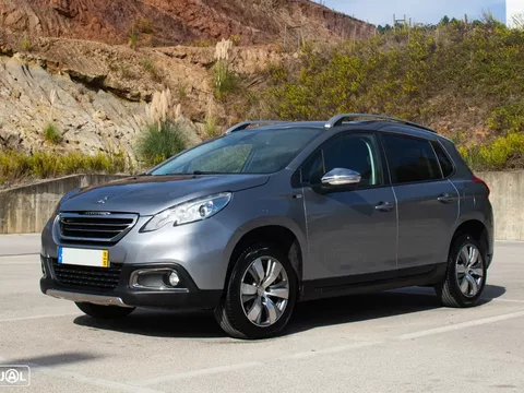 Peugeot 2008 1.2 PureTech Style