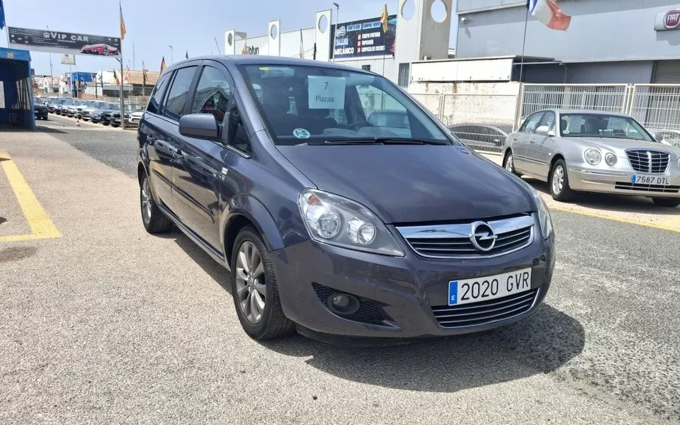OPEL Zafira Zafira 1.7CDTi Essentia
