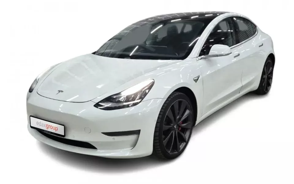 Tesla Model 3 AWD Dual Motor Performance