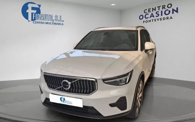 VOLVO XC40 1.5 T4 Recharge PHEV Core Auto