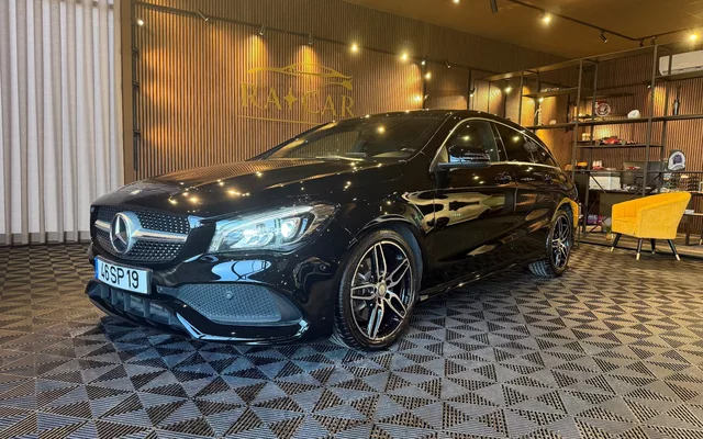 Mercedes-Benz CLA 220 d Shooting Brake AMG Line Aut.