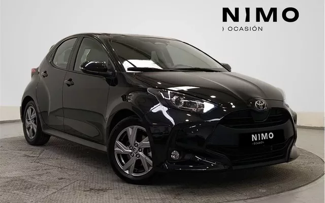 TOYOTA Yaris Yaris 120H 1.5 Active Plus