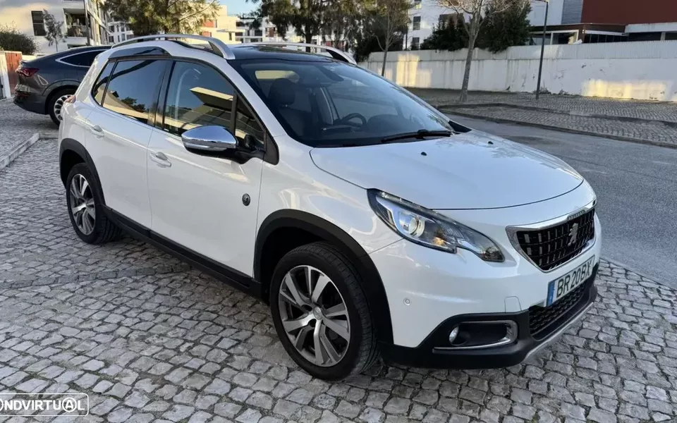 Peugeot 2008 PureTech 110 Stop&Start EAT6 Crossway