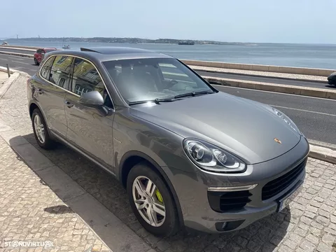 Porsche Cayenne S Tiptronic S