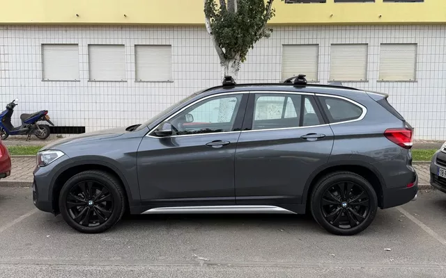 BMW X1 16 d sDrive Line xLine