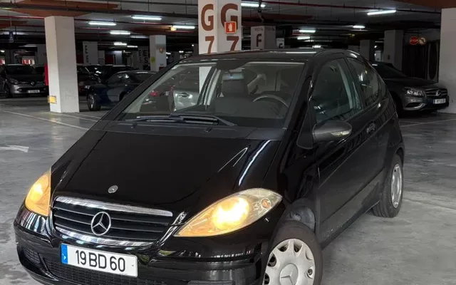 Mercedes-Benz A 180