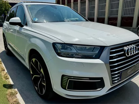 AUDI Q7 Audi 3.0 TDI e-tron quattro tiptronic
