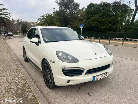 Porsche Cayenne 3.0 V6